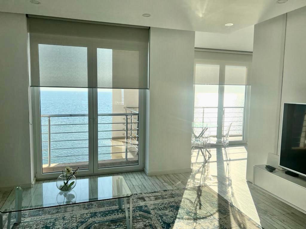 Durres Currila Modern Luxury Stunning Beach Views Dış mekan fotoğraf
